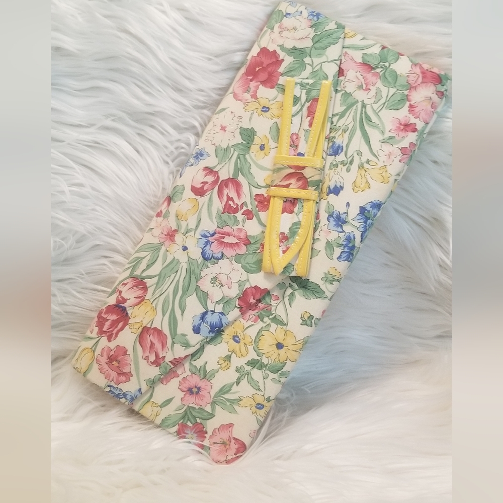 Vintage Clutch Bakers Anne Floral Purse